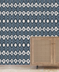 Deia Ikat Blue Behang